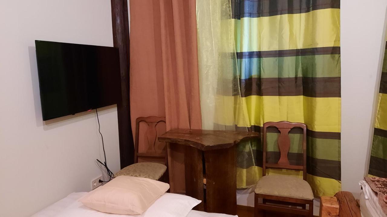 Kontra Szallashely Sándorfalva Buitenkant foto